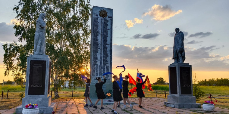 Свеча Памяти.